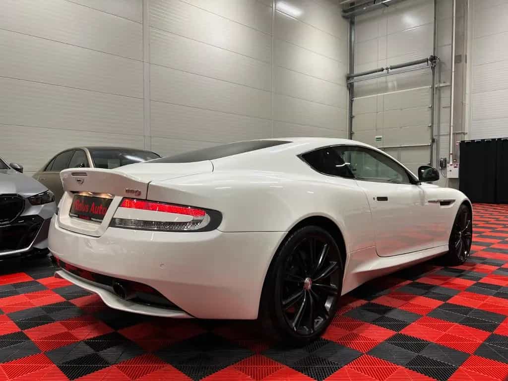 Aston Martin DB9 5.9 V12 *CARBON EDITION* 06/2015-photo-4