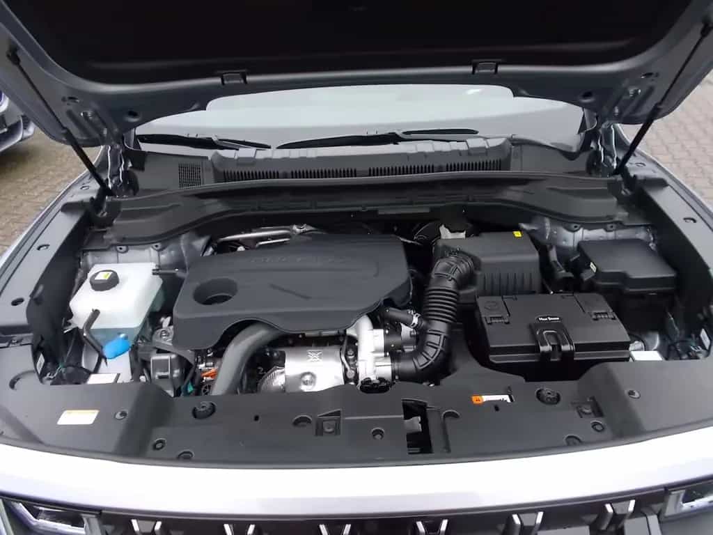 Ssangyong Torres Quartz, Alu18", Navi, Sitzheiz., Keyless 01/2025-photo-10