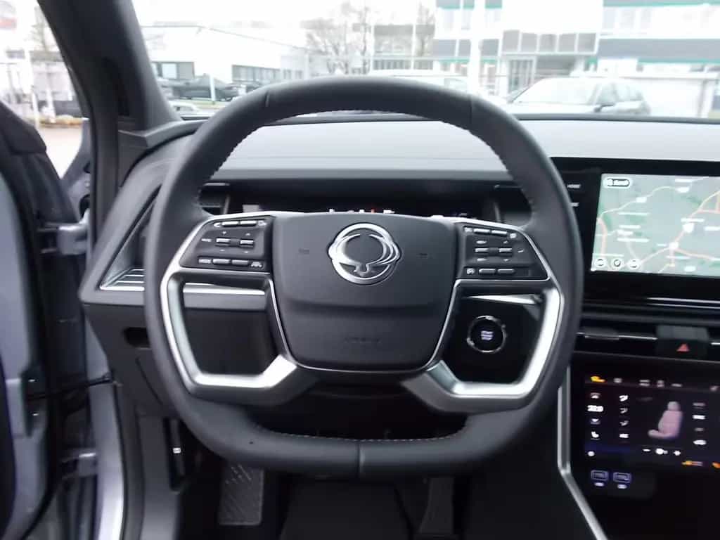 Ssangyong Torres Quartz, Alu18", Navi, Sitzheiz., Keyless 01/2025-photo-17
