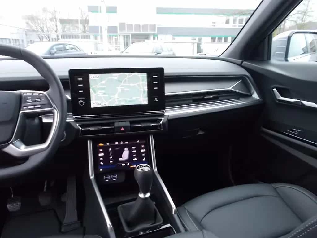 Ssangyong Torres Quartz, Alu18", Navi, Sitzheiz., Keyless 01/2025-photo-18