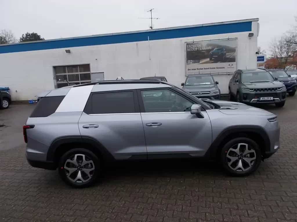 Ssangyong Torres Quartz, Alu18", Navi, Sitzheiz., Keyless 01/2025-photo-3