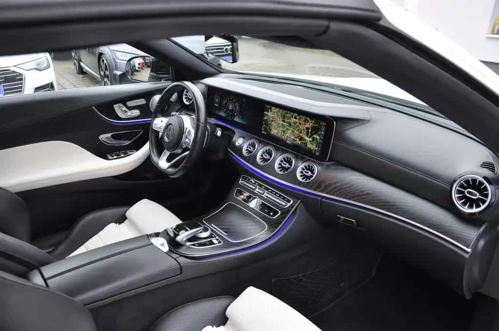 Mercedes-Benz E 450 4M Cabrio 9G AMG/NIGHT/HUD/360°/BURMESTER 08/2019-photo-13