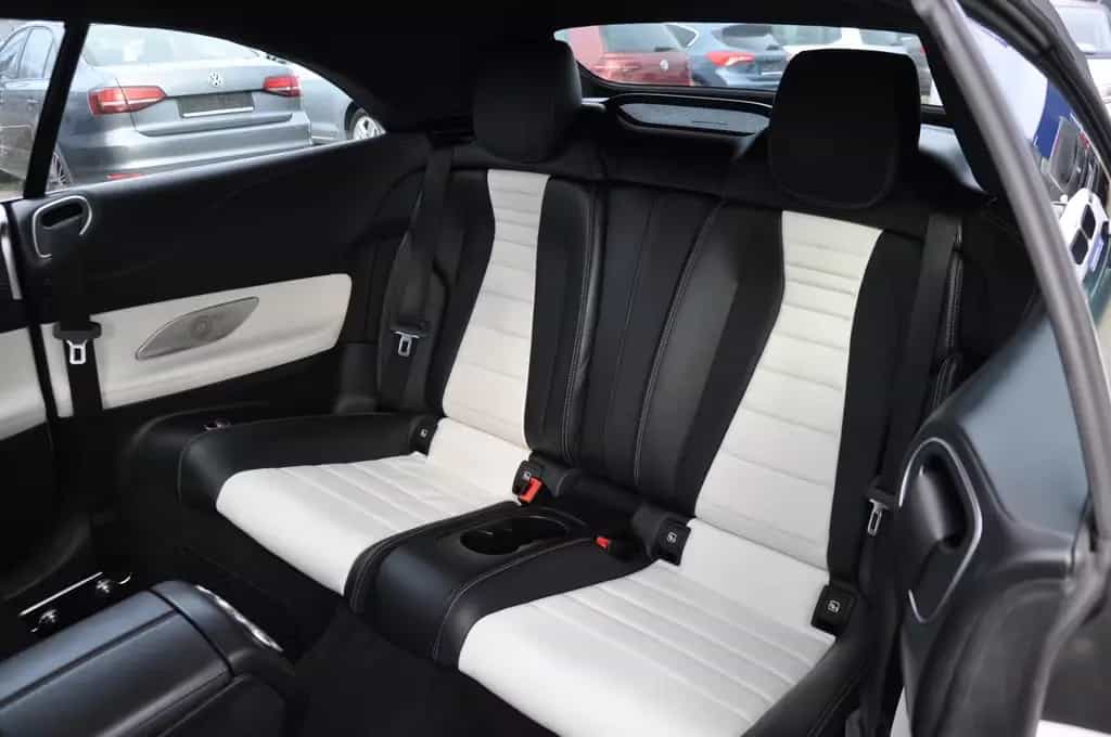 Mercedes-Benz E 450 4M Cabrio 9G AMG/NIGHT/HUD/360°/BURMESTER 08/2019-photo-16