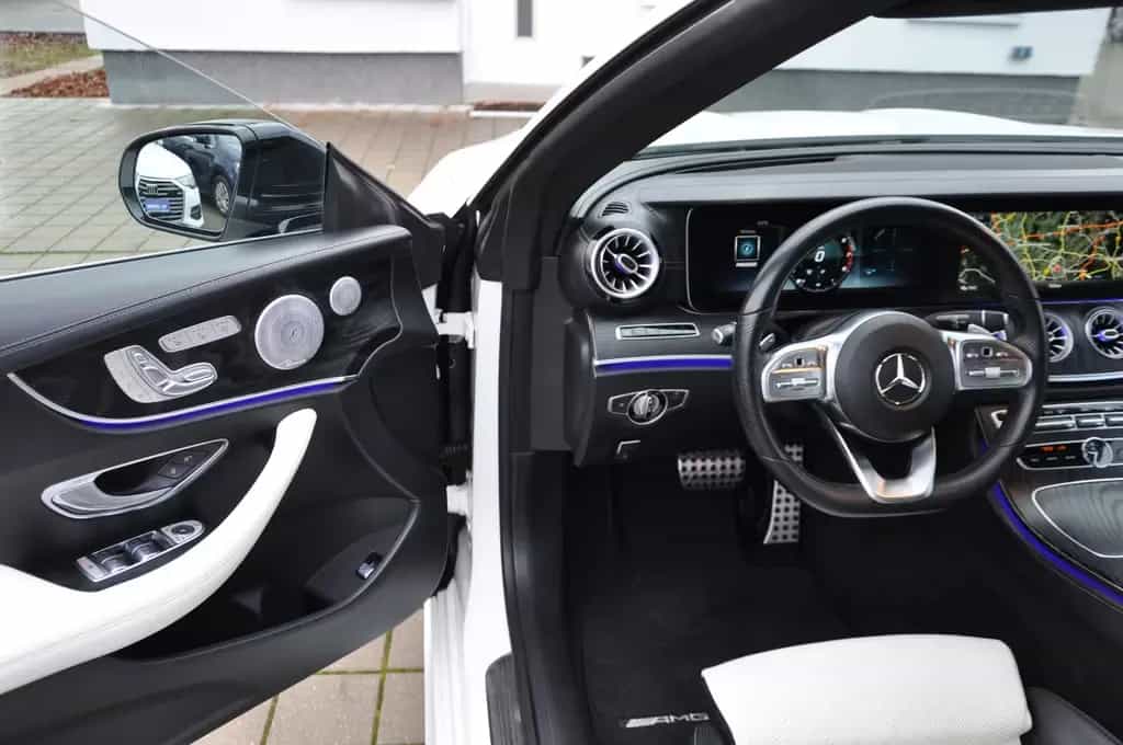 Mercedes-Benz E 450 4M Cabrio 9G AMG/NIGHT/HUD/360°/BURMESTER 08/2019-photo-19