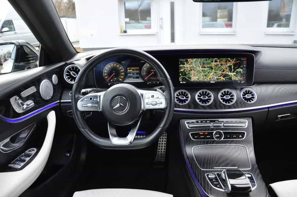 Mercedes-Benz E 450 4M Cabrio 9G AMG/NIGHT/HUD/360°/BURMESTER 08/2019-photo-26