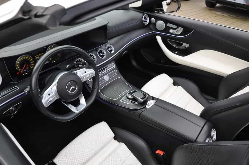 Mercedes-Benz E 450 4M Cabrio 9G AMG/NIGHT/HUD/360°/BURMESTER 08/2019-photo-45