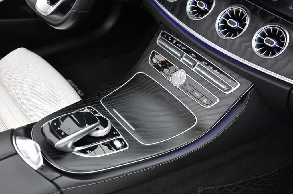 Mercedes-Benz E 450 4M Cabrio 9G AMG/NIGHT/HUD/360°/BURMESTER 08/2019-photo-47