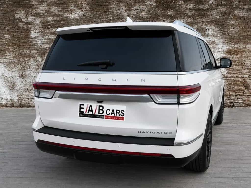 Lincoln Navigator Reserve 4x4 NEU-VOLL null-photo-8