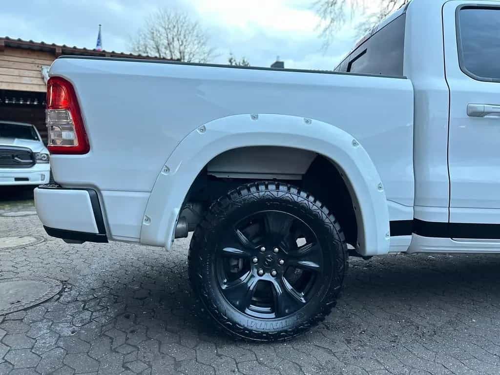Dodge RAM 5,7 V8*AHK*NAVI*LED*LIFT*OFFROAD*SERVICE NEU 11/2020-photo-15
