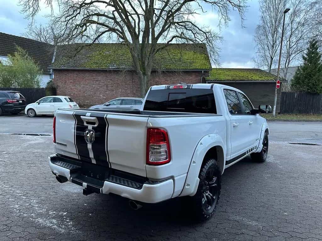 Dodge RAM 5,7 V8*AHK*NAVI*LED*LIFT*OFFROAD*SERVICE NEU 11/2020-photo-19
