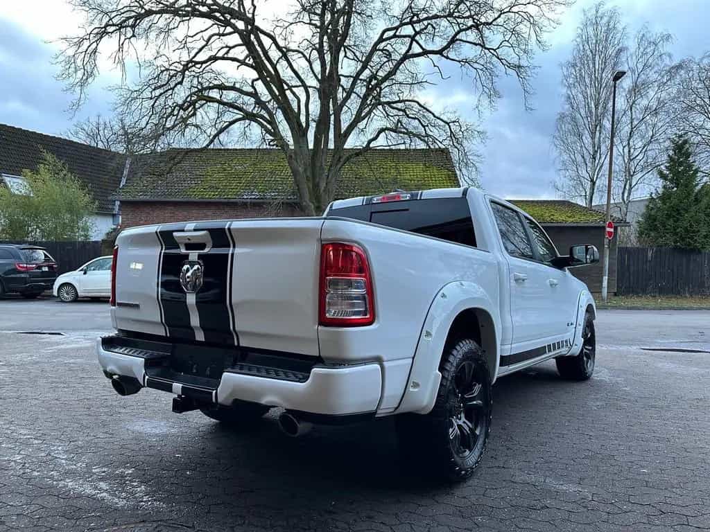 Dodge RAM 5,7 V8*AHK*NAVI*LED*LIFT*OFFROAD*SERVICE NEU 11/2020-photo-20