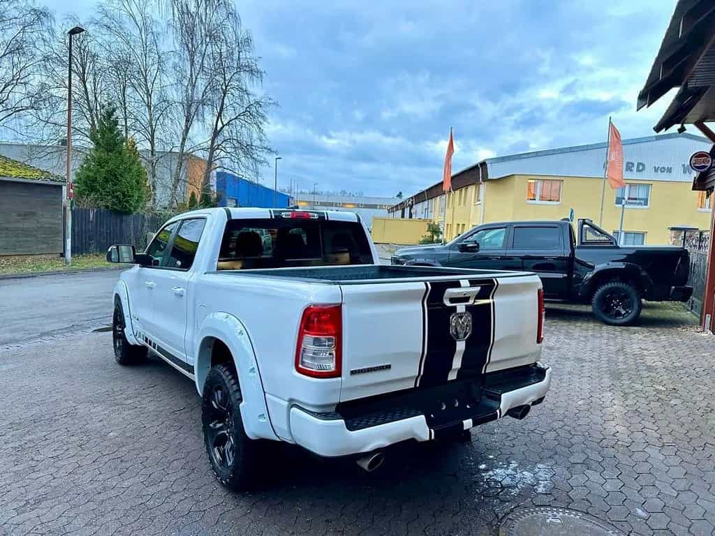 Dodge RAM 5,7 V8*AHK*NAVI*LED*LIFT*OFFROAD*SERVICE NEU 11/2020-photo-22