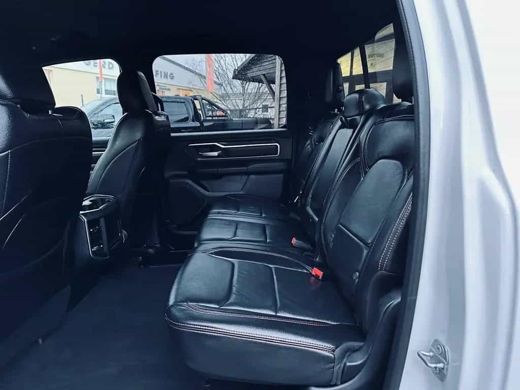 Dodge RAM 5,7 V8*AHK*NAVI*LED*LIFT*OFFROAD*SERVICE NEU 11/2020-photo-33