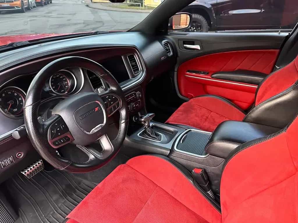 Dodge Charger SRT*6,4*V8*BREMBO*STERNHIMMEL*NAVI*LED*GARANTIE* 05/2020-photo-31