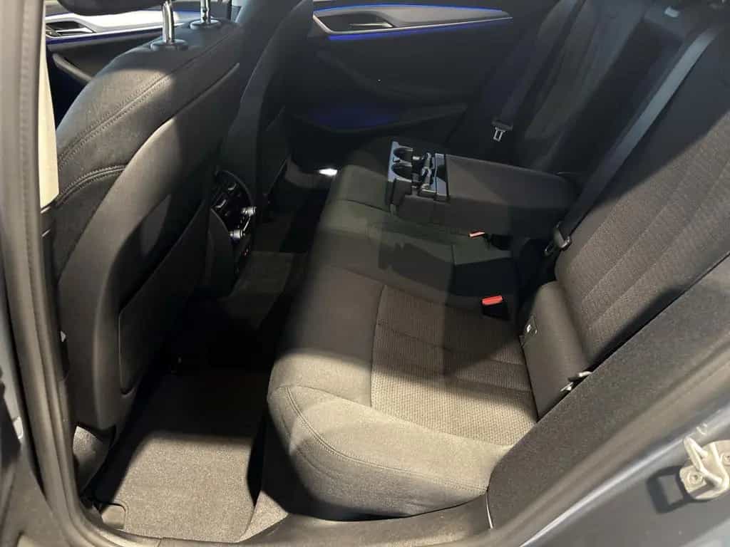 BMW 5 Series 520 d xDrive Touring Park-Assistent+DAB+LED+ 10/2020-photo-11