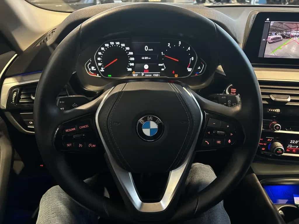 BMW 5 Series 520 d xDrive Touring Park-Assistent+DAB+LED+ 10/2020-photo-16