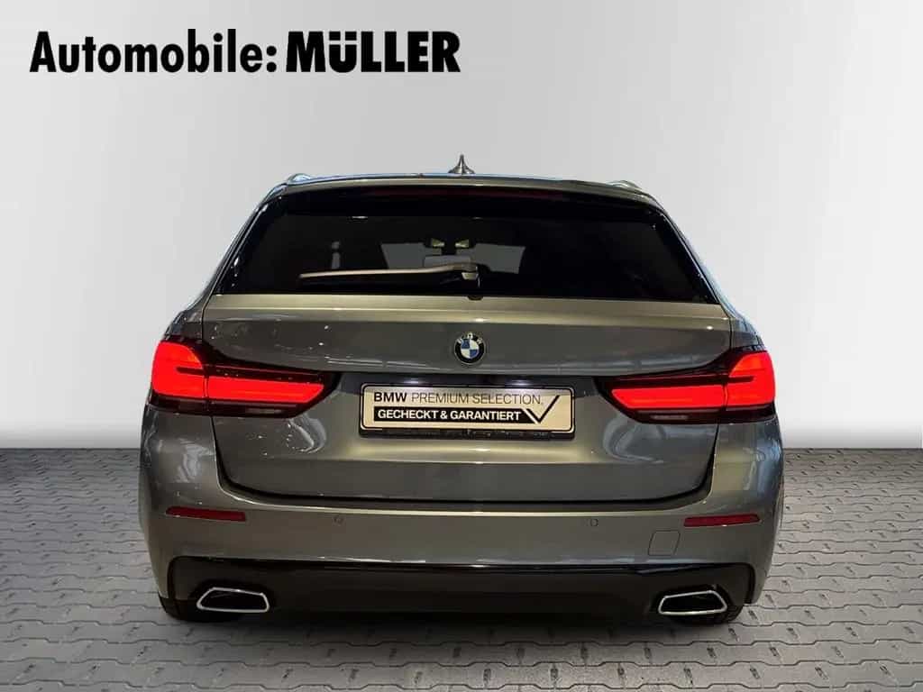 BMW 5 Series 520 d xDrive Touring Park-Assistent+DAB+LED+ 10/2020-photo-4