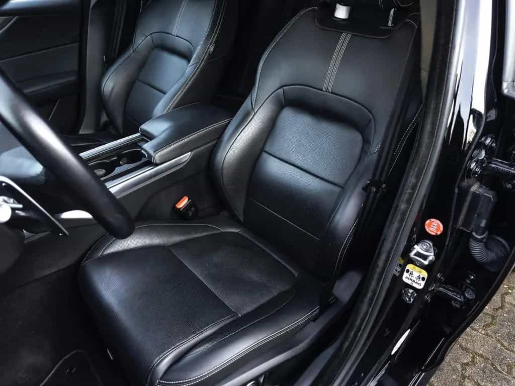 Jaguar XE D200 R-Dynamic S AWD LED DAB 360 Kamera Leder 07/2021-photo-15
