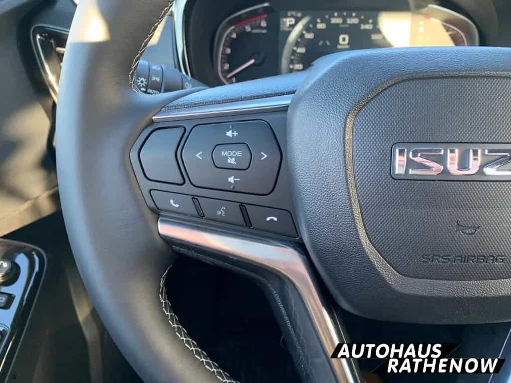 Isuzu D-Max Space Cab Allrad LSE Automatik Leder digit null-photo-16