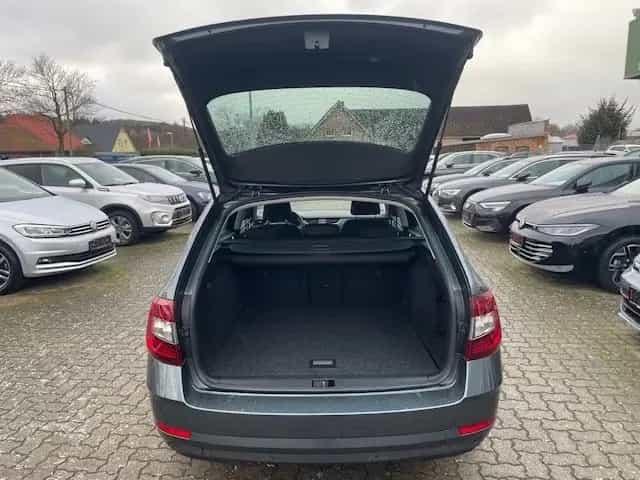 Skoda Octavia 1.5 TSI Kombi Soleil Navi RFK 6-Gang 12/2019-photo-6