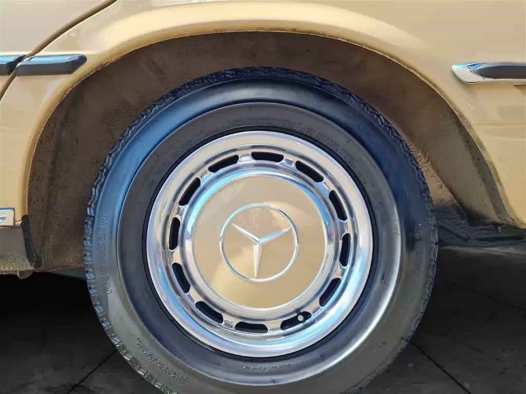 Mercedes-Benz S 280 280 S 1. FAMILIEN-HAND ORIGINAL KILOMETER 05/1975-photo-11