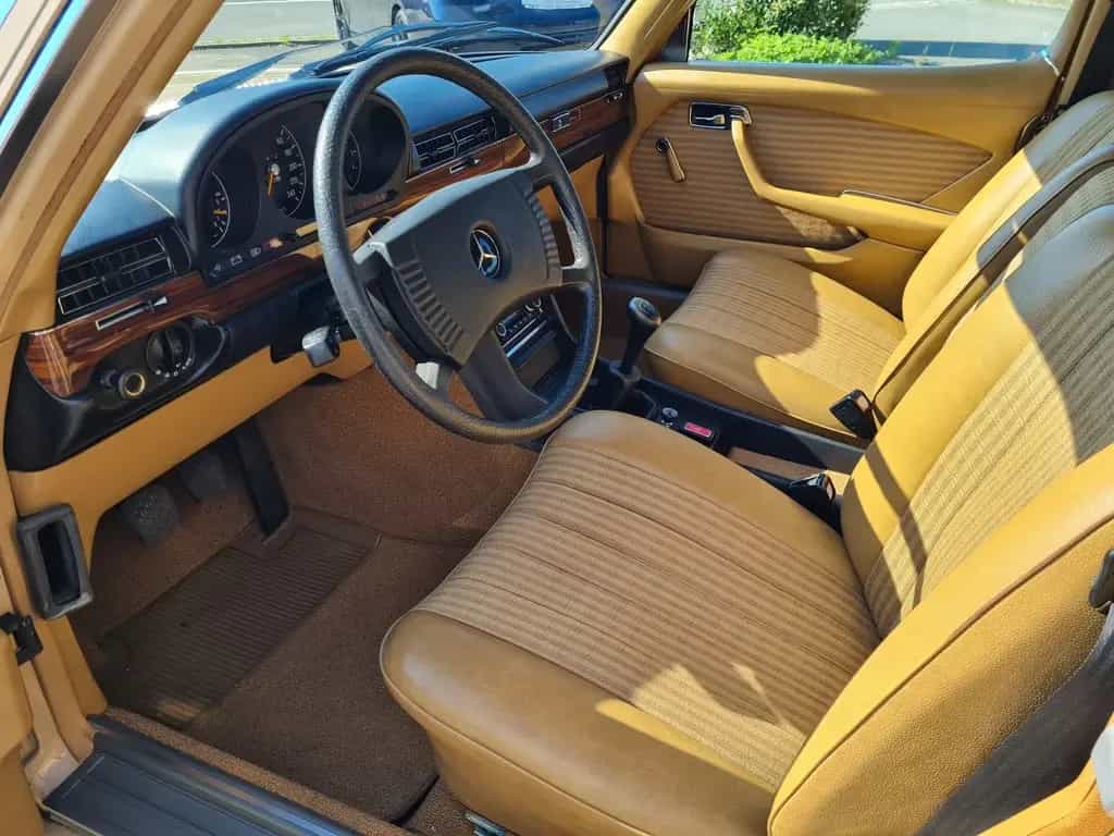 Mercedes-Benz S 280 280 S 1. FAMILIEN-HAND ORIGINAL KILOMETER 05/1975-photo-14