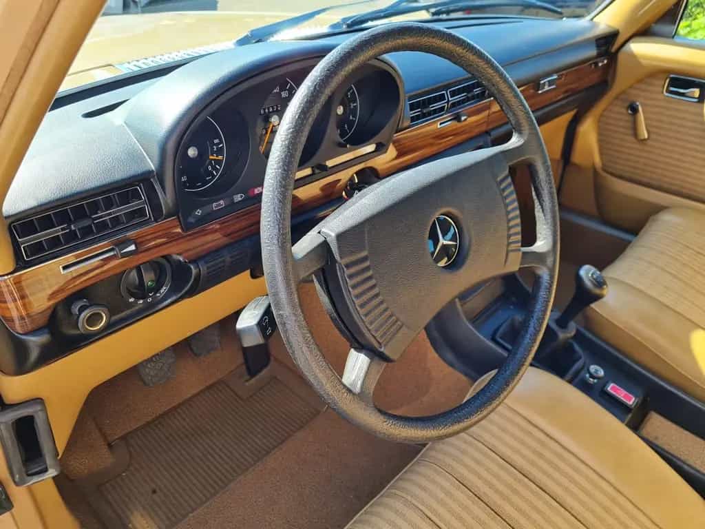 Mercedes-Benz S 280 280 S 1. FAMILIEN-HAND ORIGINAL KILOMETER 05/1975-photo-16