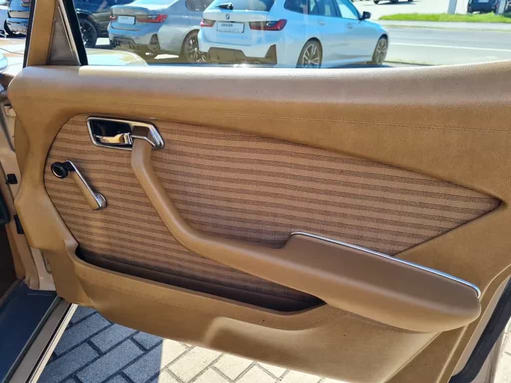 Mercedes-Benz S 280 280 S 1. FAMILIEN-HAND ORIGINAL KILOMETER 05/1975-photo-25