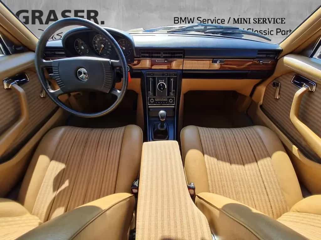 Mercedes-Benz S 280 280 S 1. FAMILIEN-HAND ORIGINAL KILOMETER 05/1975-photo-3