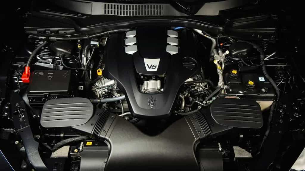 Maserati Ghibli 3.0 V6 GRANSPORT *MASERATI DENMARK* 08/2018-photo-11