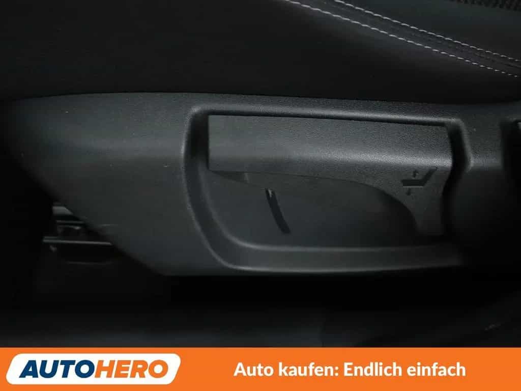 Nissan Qashqai 1.2 N-Connecta Aut*NAVI*TEMPO*360°CAM* 10/2016-photo-18