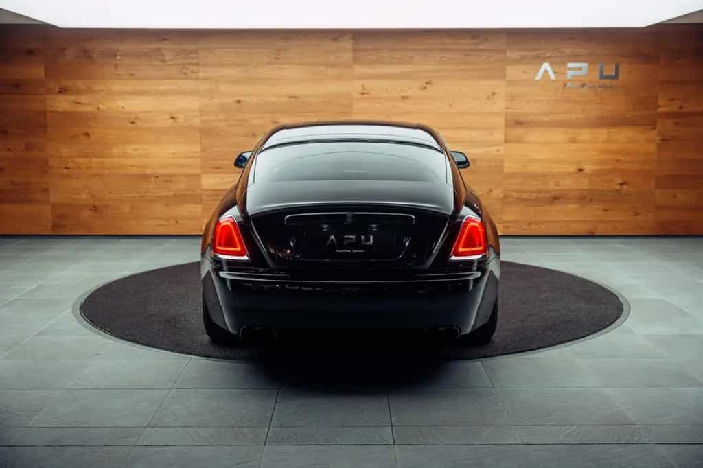 Rolls-Royce Wraith Black Badge Facelift 01/2017-photo-12
