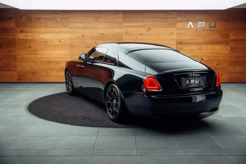 Rolls-Royce Wraith Black Badge Facelift 01/2017-photo-2