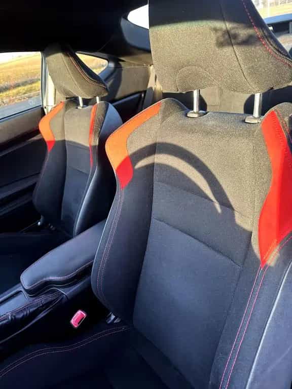 Toyota GT86 / Automatic / OEM Audio+ /  Extras 11/2014-photo-6