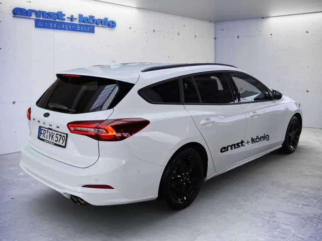 Ford Focus Turnier 1.0 EcoBoost Hybrid Aut. ST-LINE X 12/2023-photo-2