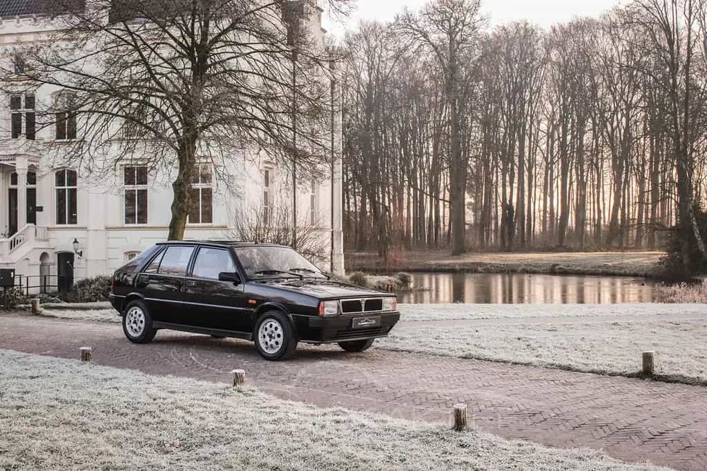 Lancia Delta 1.6 HF Turbo 01/1989-photo-12