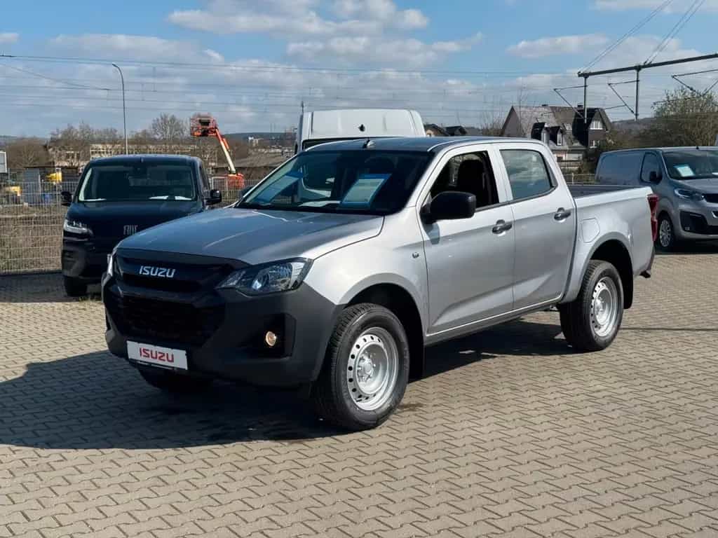 Isuzu D-Max 4x4 L A/T Double Cab null-photo-1