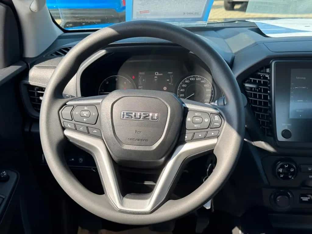 Isuzu D-Max 4x4 L A/T Double Cab null-photo-13