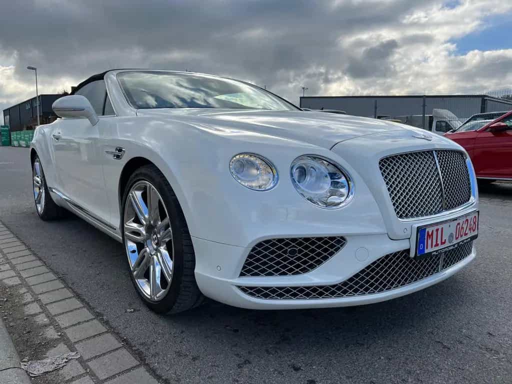 Bentley Continental GTC V8*MULLINER*FACELIFT*SHZ*SITZBEL 11/2016-photo-2
