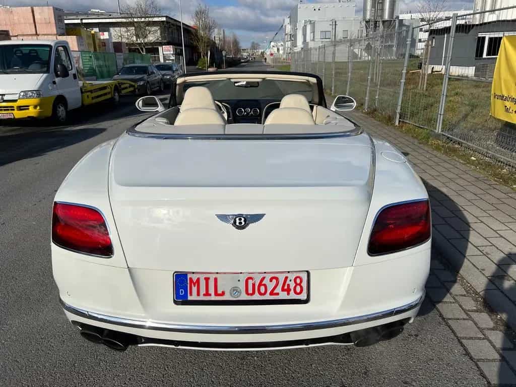 Bentley Continental GTC V8*MULLINER*FACELIFT*SHZ*SITZBEL 11/2016-photo-24
