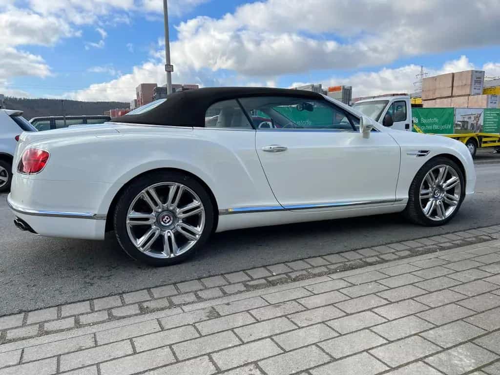 Bentley Continental GTC V8*MULLINER*FACELIFT*SHZ*SITZBEL 11/2016-photo-5