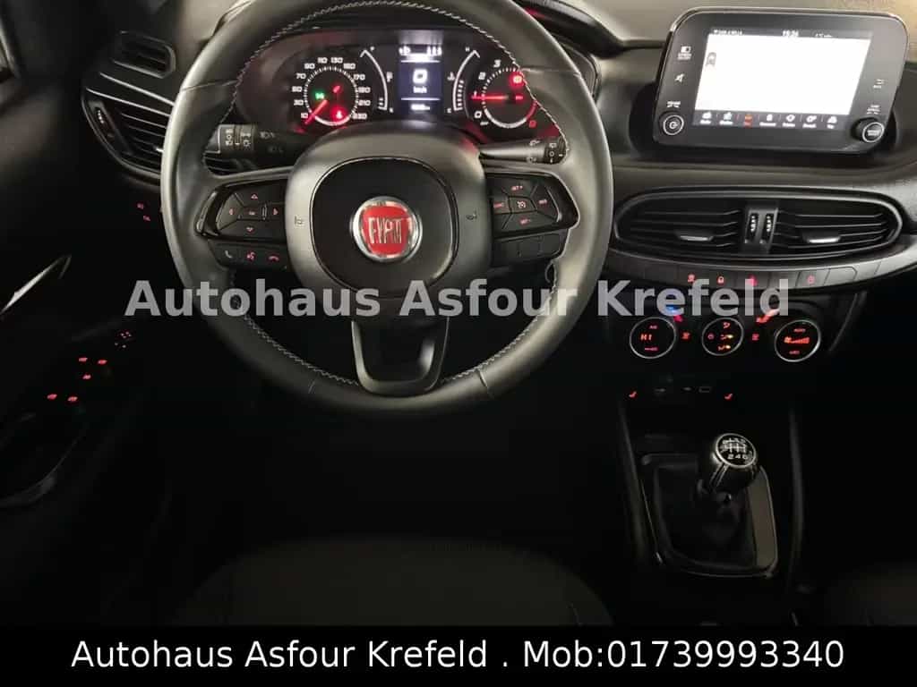 Fiat Tipo T-Jet  Sport *Navi* Kamera *LED*Xenon*SHZ 12/2020-photo-9