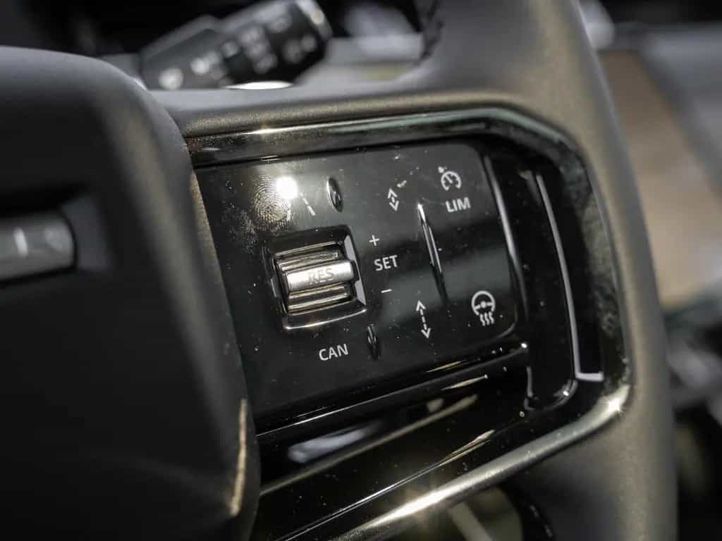 Land Rover Range Rover Rover Evoque 2.0 D165 Dynamic SE FLA Pano 12/2025-photo-27