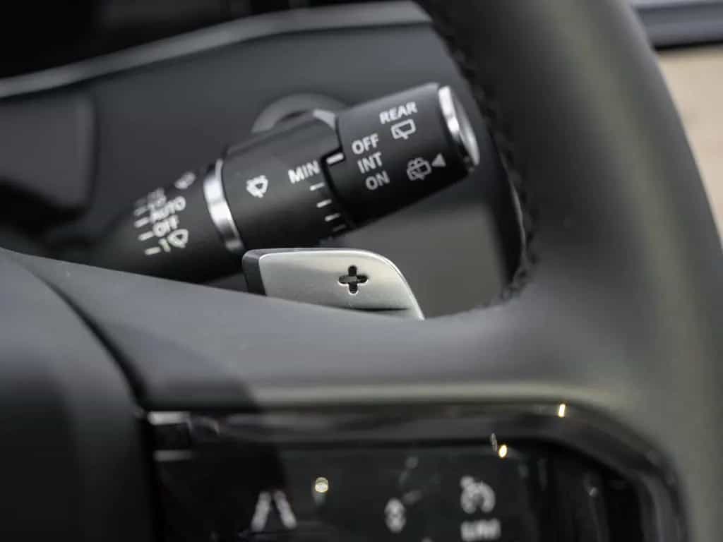 Land Rover Range Rover Rover Evoque 2.0 D165 Dynamic SE FLA Pano 12/2025-photo-28