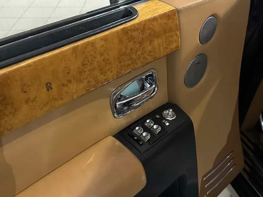 Rolls-Royce Phantom Dubai Bespoke Edt.|Two Tone|Power Close 01/2006-photo-19