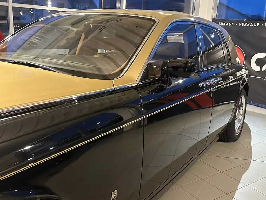 Rolls-Royce Phantom Dubai Bespoke Edt.|Two Tone|Power Close 01/2006-photo-28