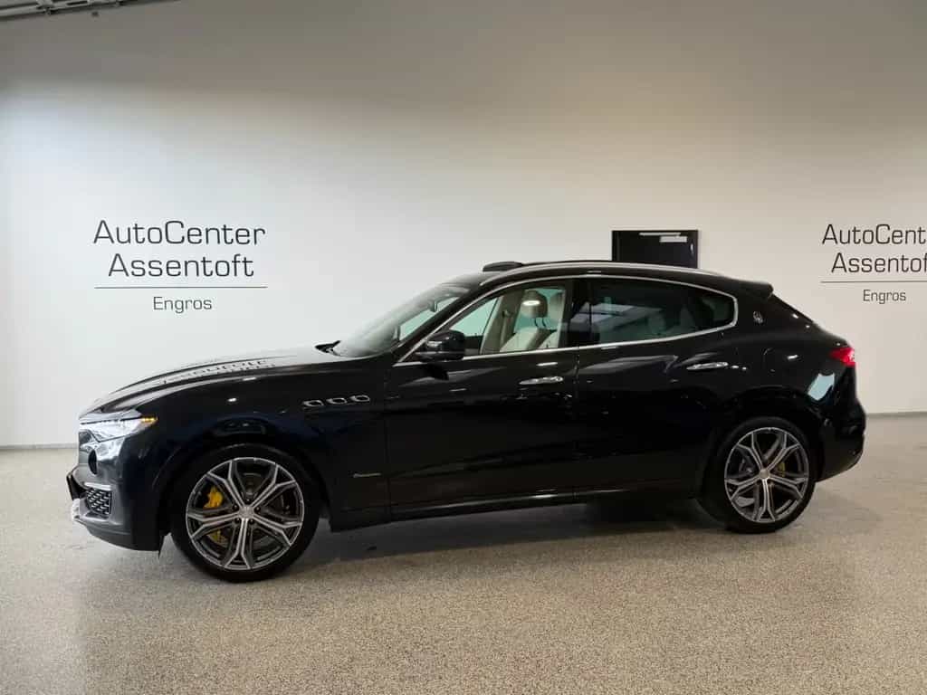 Maserati Levante S GranLusso SQ4 MEGA VOLL Facelift 4x4 08/2018-photo-0