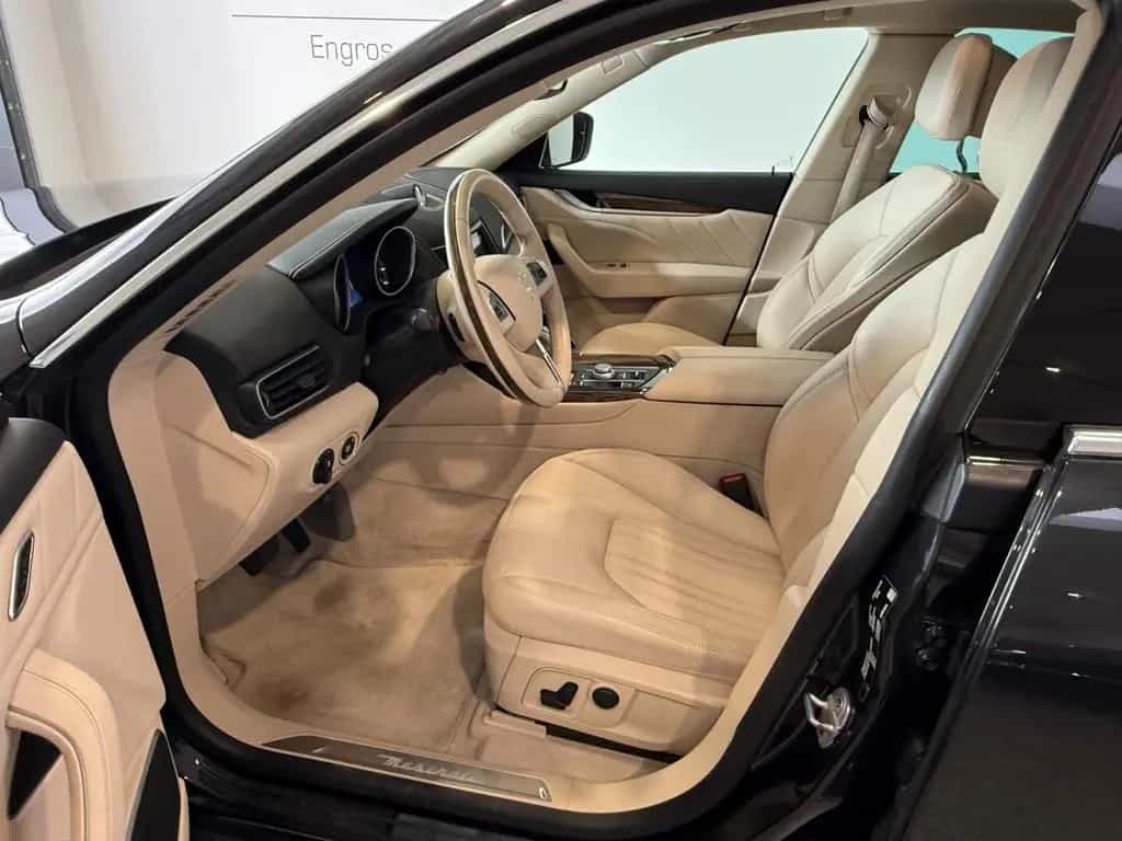 Maserati Levante S GranLusso SQ4 MEGA VOLL Facelift 4x4 08/2018-photo-18