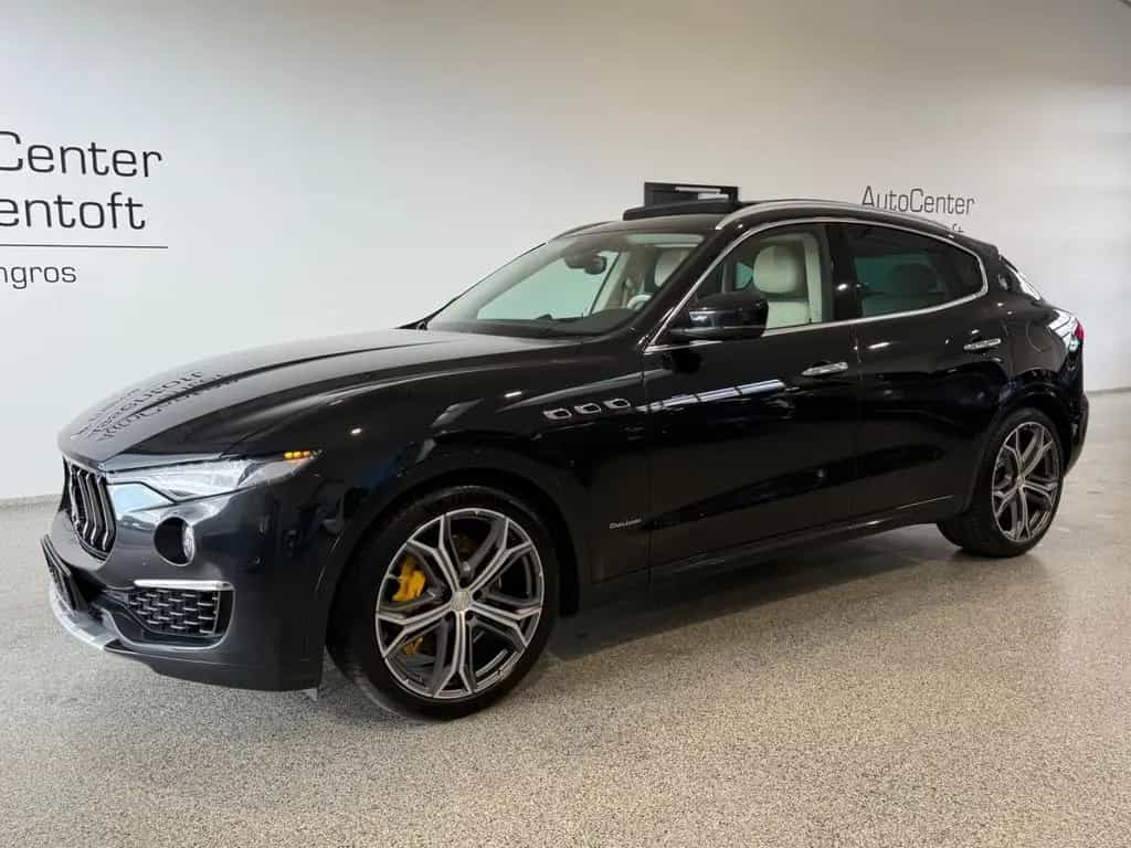 Maserati Levante S GranLusso SQ4 MEGA VOLL Facelift 4x4 08/2018-photo-3