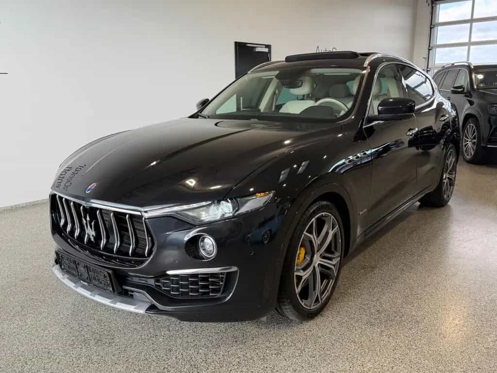 Maserati Levante S GranLusso SQ4 MEGA VOLL Facelift 4x4 08/2018-photo-4